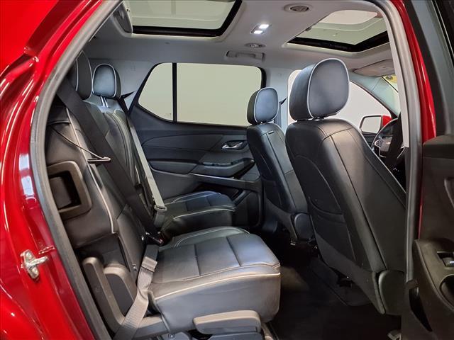 used 2021 Chevrolet Traverse car, priced at $31,988