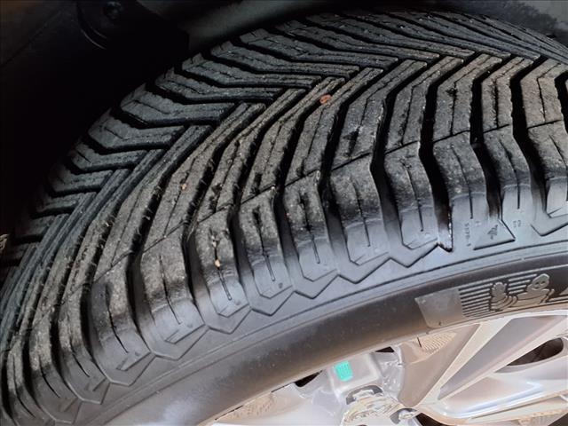 used 2015 Toyota Highlander car, priced at $17,988