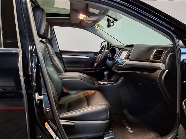 used 2015 Toyota Highlander car, priced at $17,988