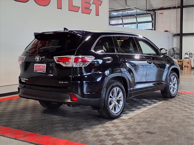used 2015 Toyota Highlander car, priced at $17,988