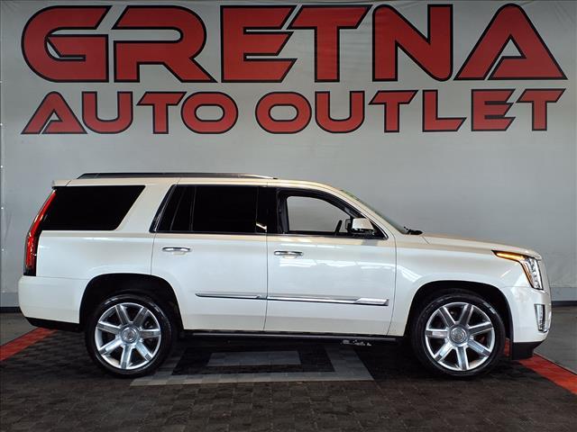 used 2015 Cadillac Escalade car, priced at $20,988