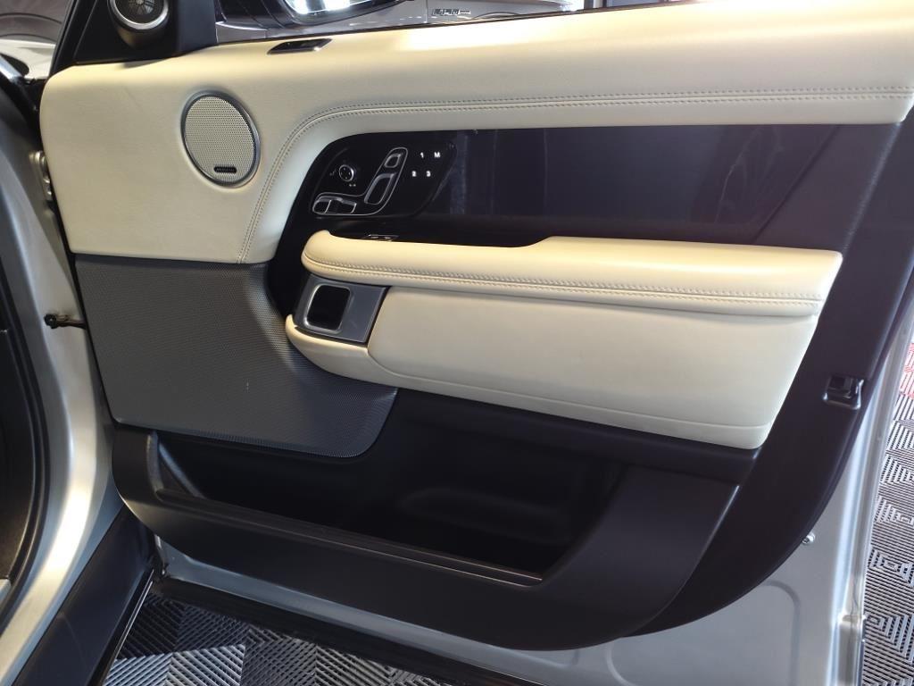 used 2018 Land Rover Range Rover car