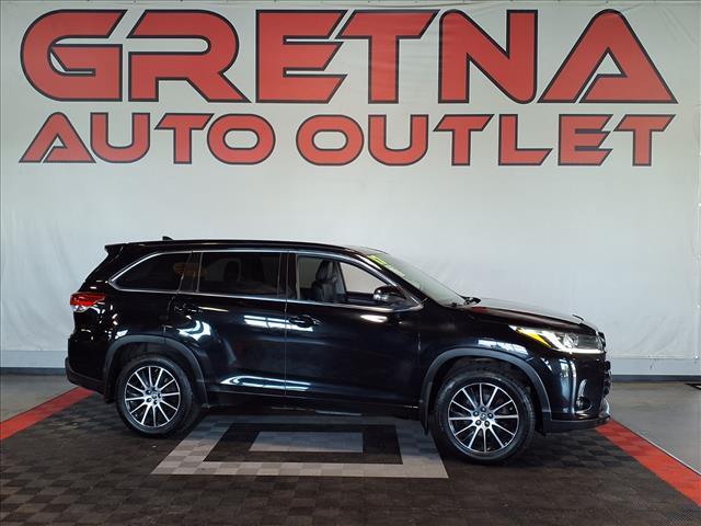 used 2017 Toyota Highlander car, priced at $19,988
