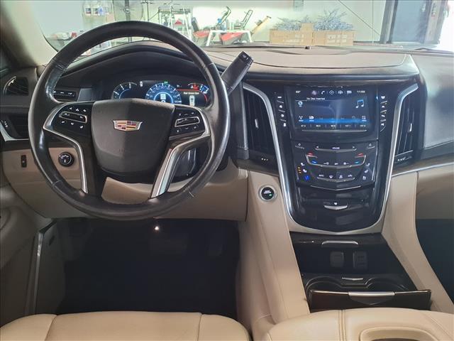 used 2020 Cadillac Escalade ESV car, priced at $27,988