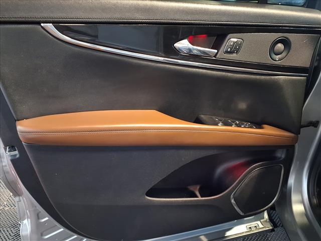 used 2022 Lincoln Nautilus car, priced at $30,988