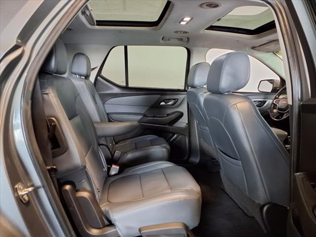 used 2021 Chevrolet Traverse car, priced at $17,988
