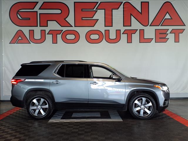 used 2021 Chevrolet Traverse car, priced at $17,988