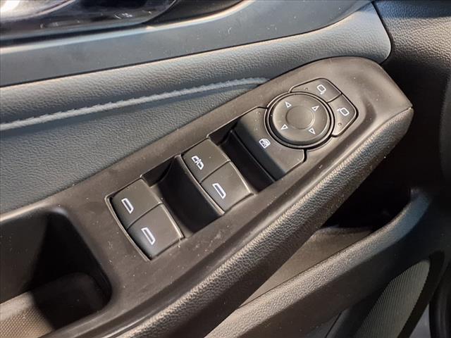 used 2021 Chevrolet Traverse car, priced at $17,988