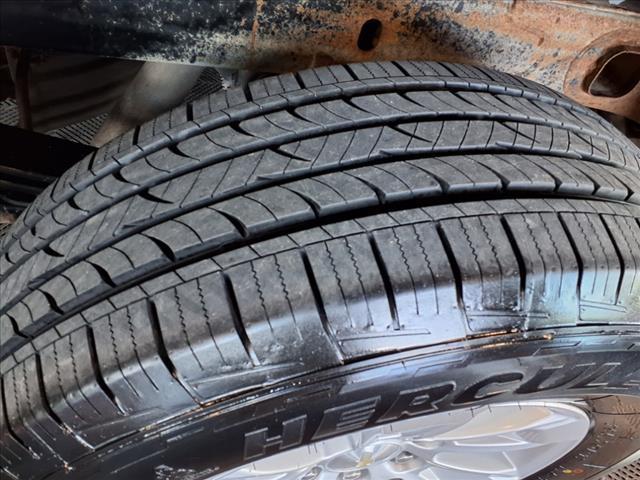 used 2021 Chevrolet Silverado 1500 car, priced at $27,988