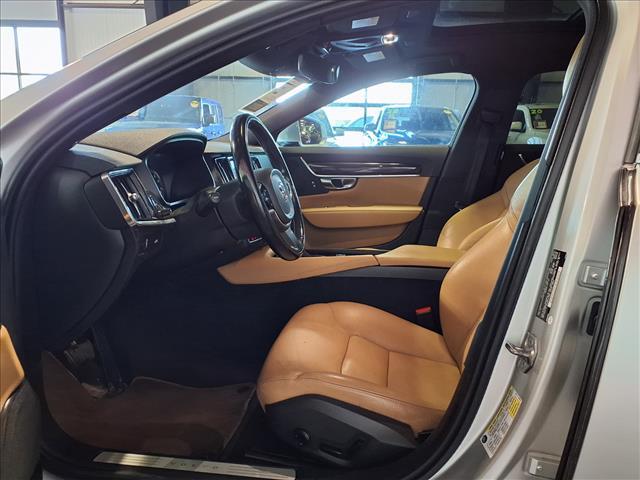 used 2018 Volvo S90 car