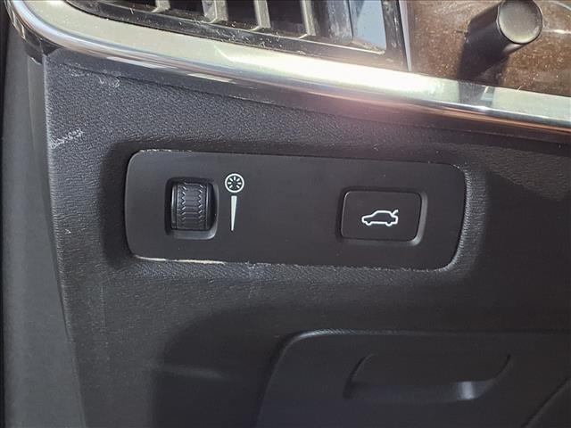 used 2018 Volvo S90 car