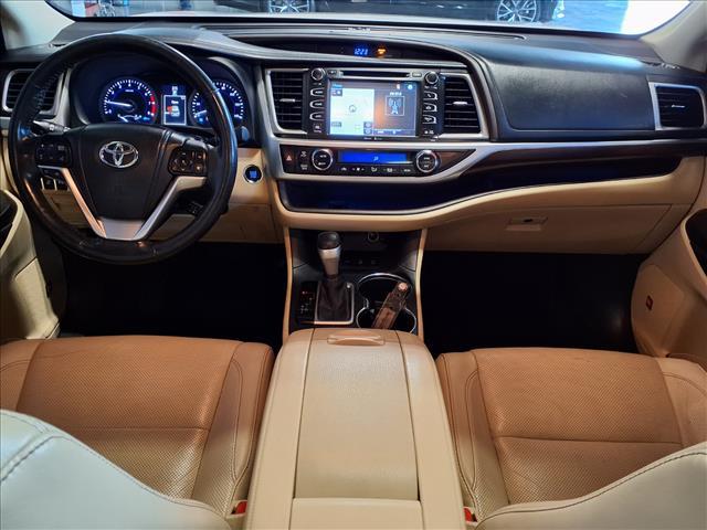 used 2015 Toyota Highlander car, priced at $17,988