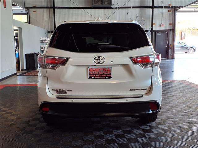used 2015 Toyota Highlander car, priced at $17,988