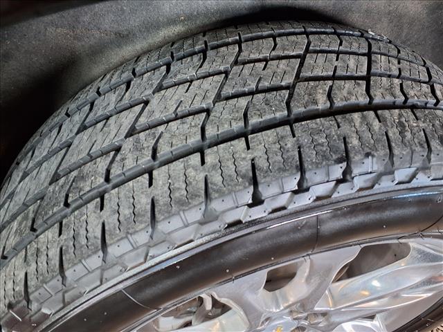 used 2021 Chevrolet Traverse car, priced at $27,988