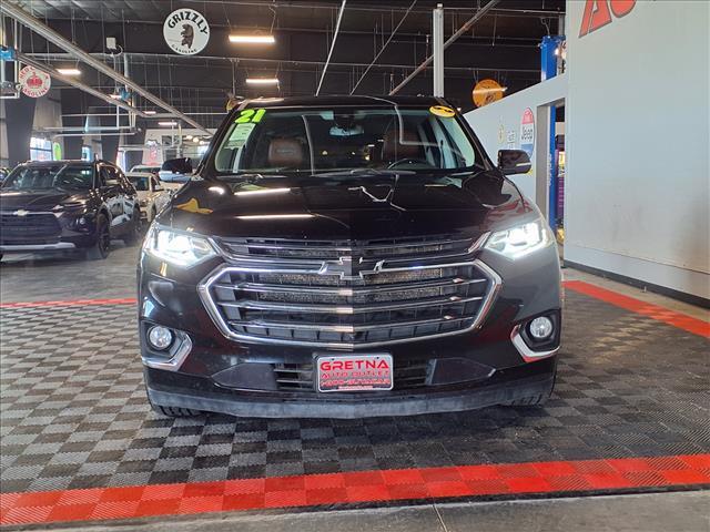 used 2021 Chevrolet Traverse car, priced at $27,988