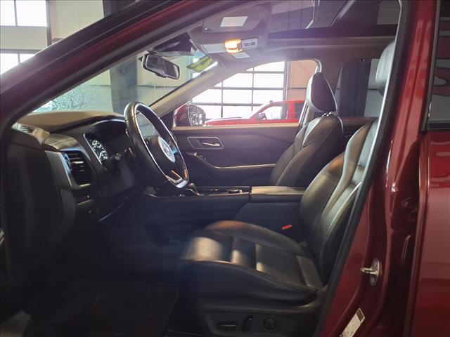 used 2021 Nissan Rogue car, priced at $21,988
