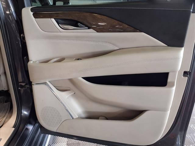 used 2018 Cadillac Escalade ESV car, priced at $26,988
