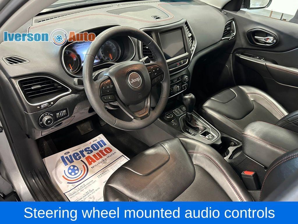 used 2022 Jeep Cherokee car, priced at $26,995