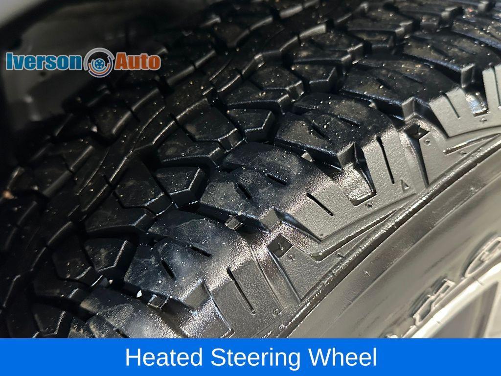 used 2022 Jeep Cherokee car, priced at $26,995