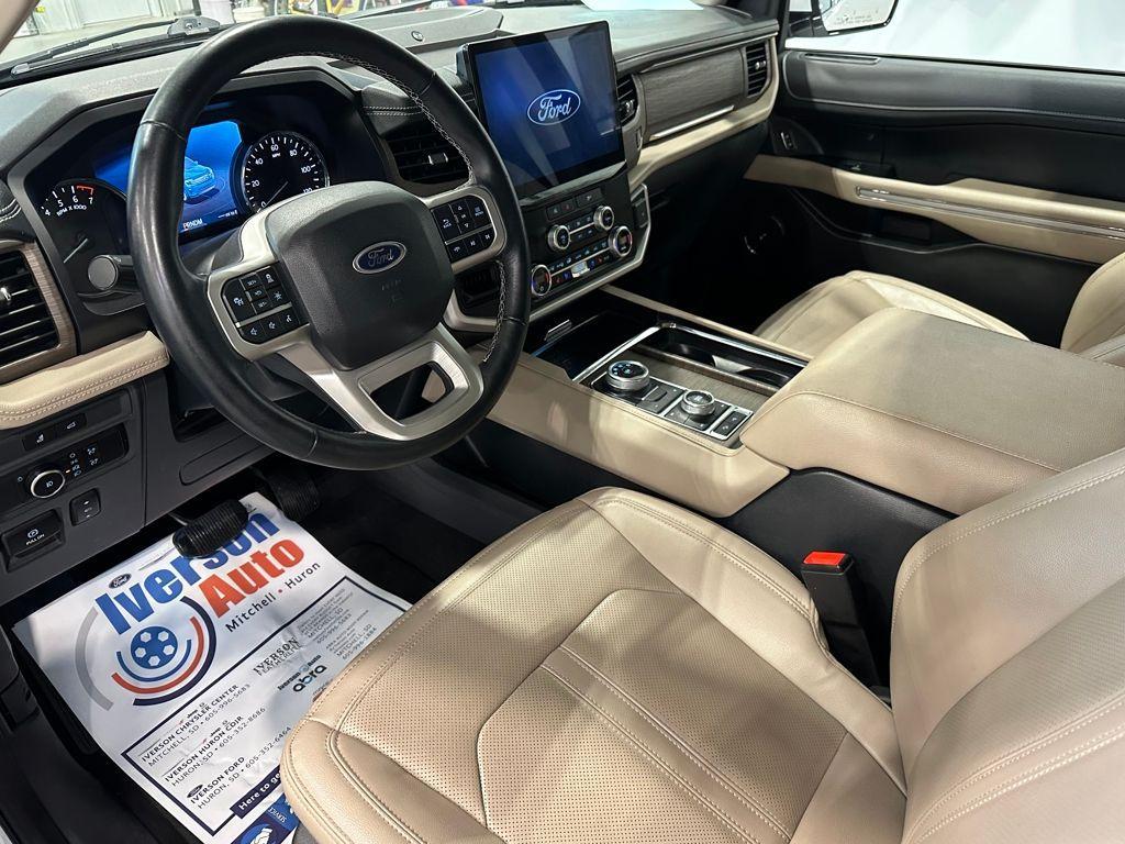 used 2024 Ford Expedition car, priced at $52,125
