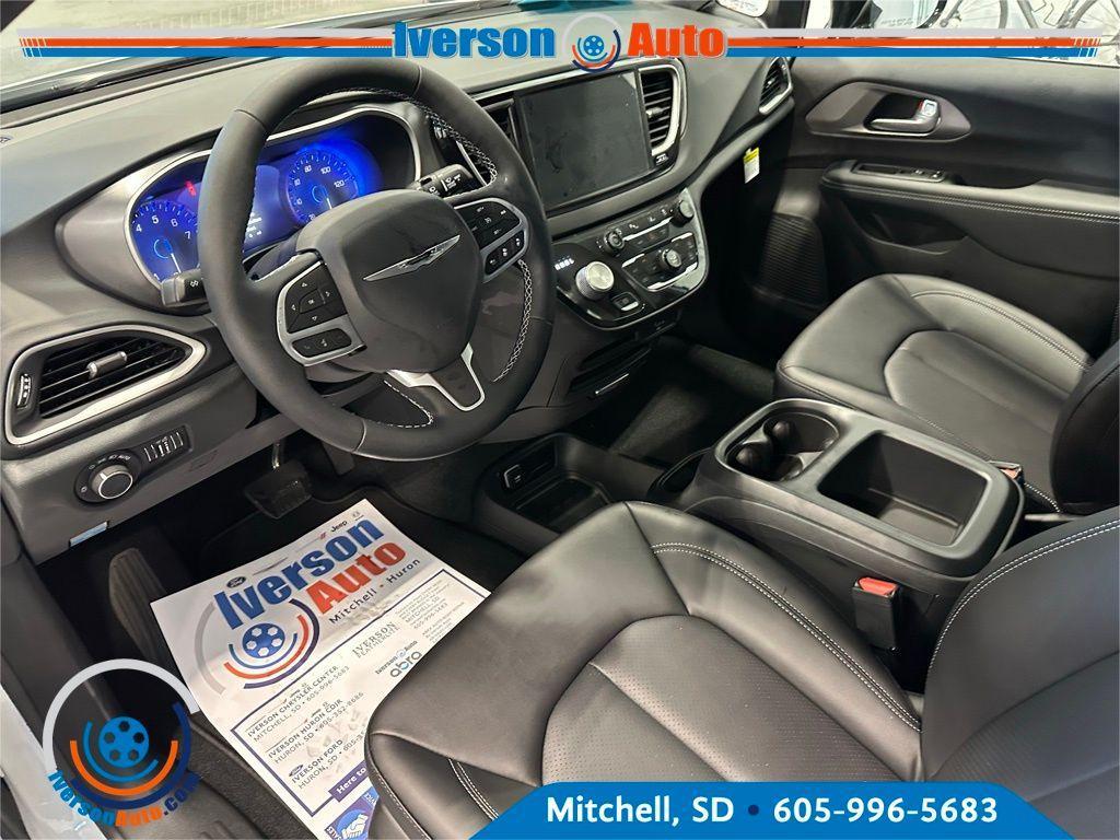 new 2026 Chrysler Voyager car, priced at $38,031