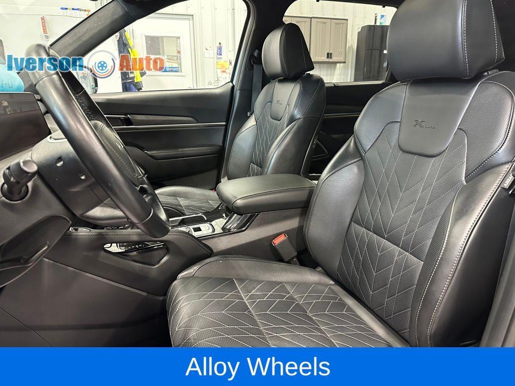 used 2024 Kia Telluride car, priced at $39,995