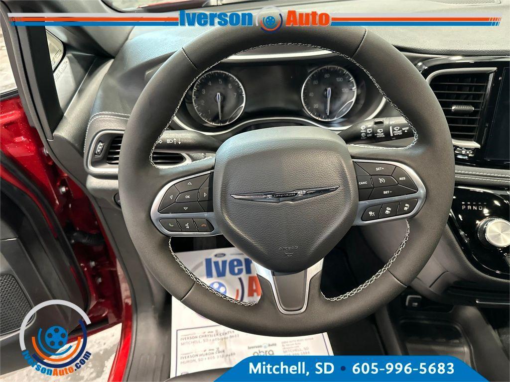 new 2026 Chrysler Pacifica car, priced at $43,240