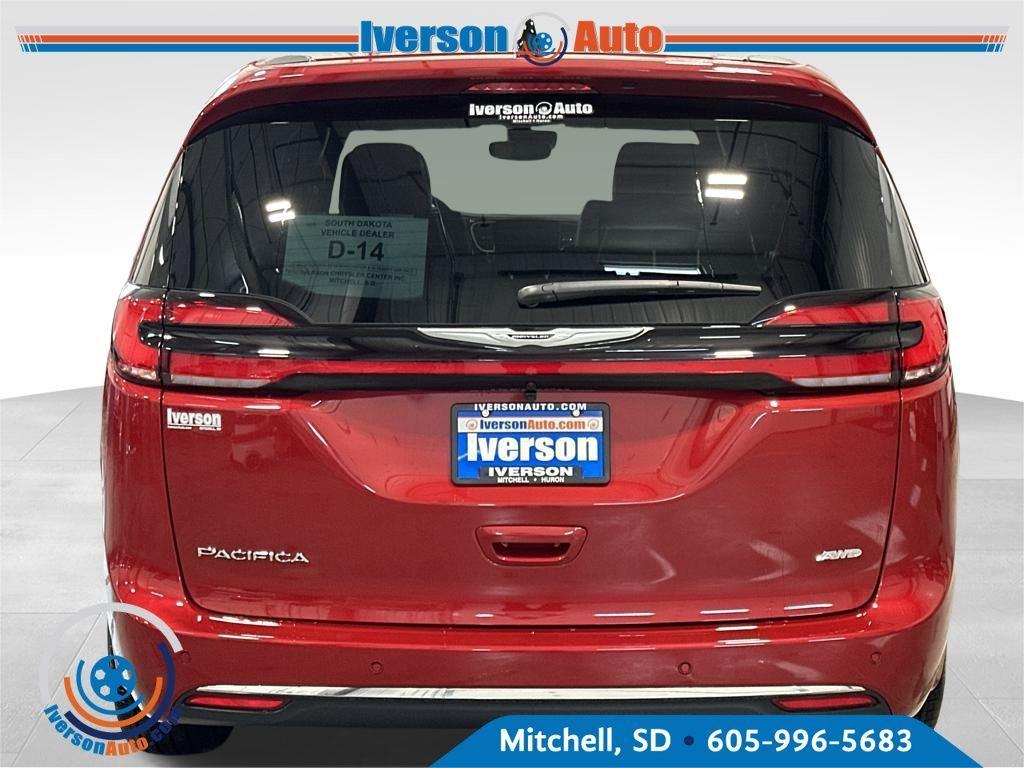 new 2026 Chrysler Pacifica car, priced at $43,240
