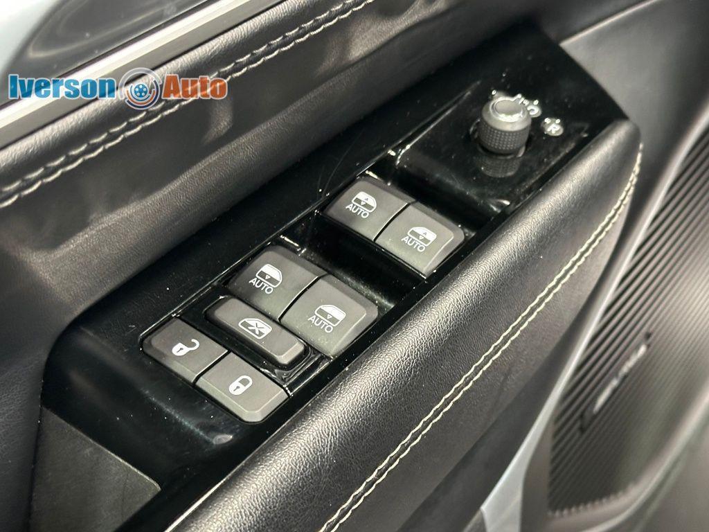 used 2023 Jeep Wagoneer L car, priced at $40,995