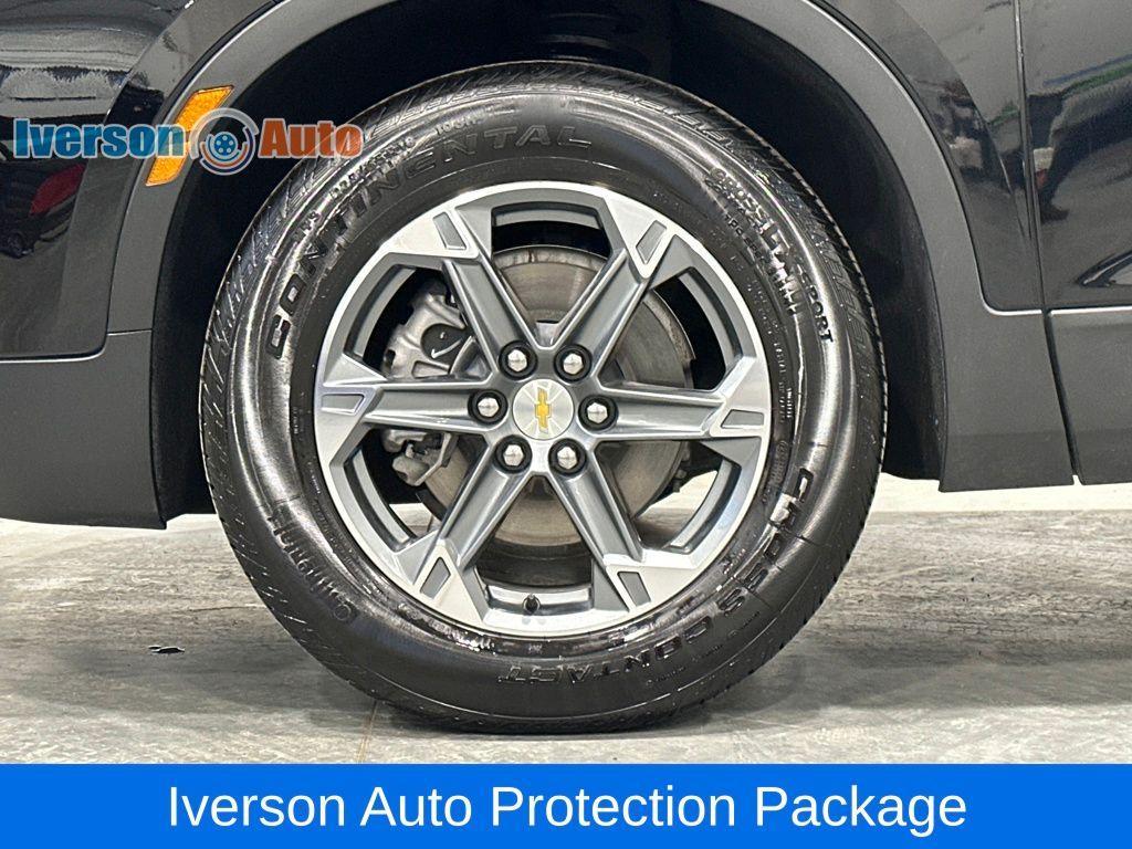 used 2025 Chevrolet Blazer car, priced at $30,495