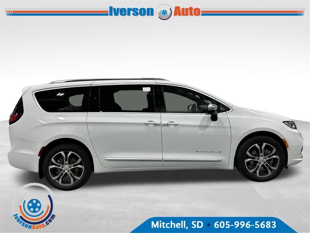 new 2026 Chrysler Pacifica car, priced at $53,163