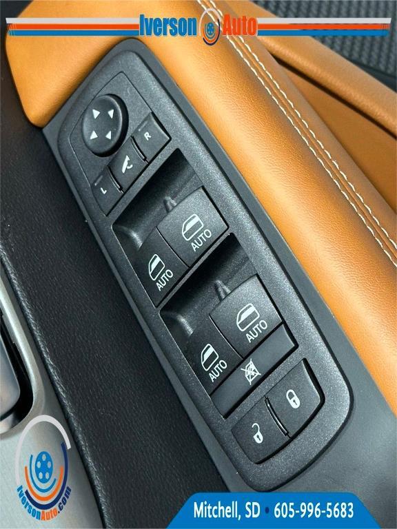 new 2026 Chrysler Pacifica car, priced at $53,163