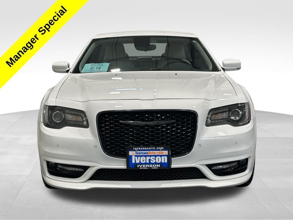 used 2023 Chrysler 300 car, priced at $25,995