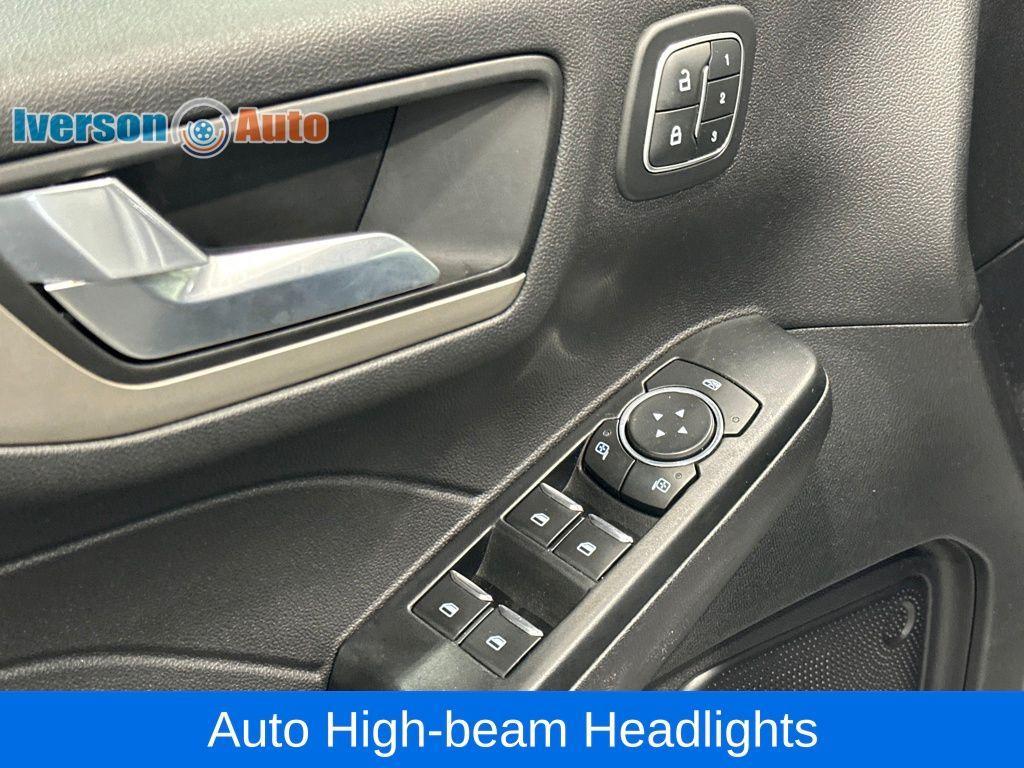 used 2022 Ford Escape car, priced at $22,525