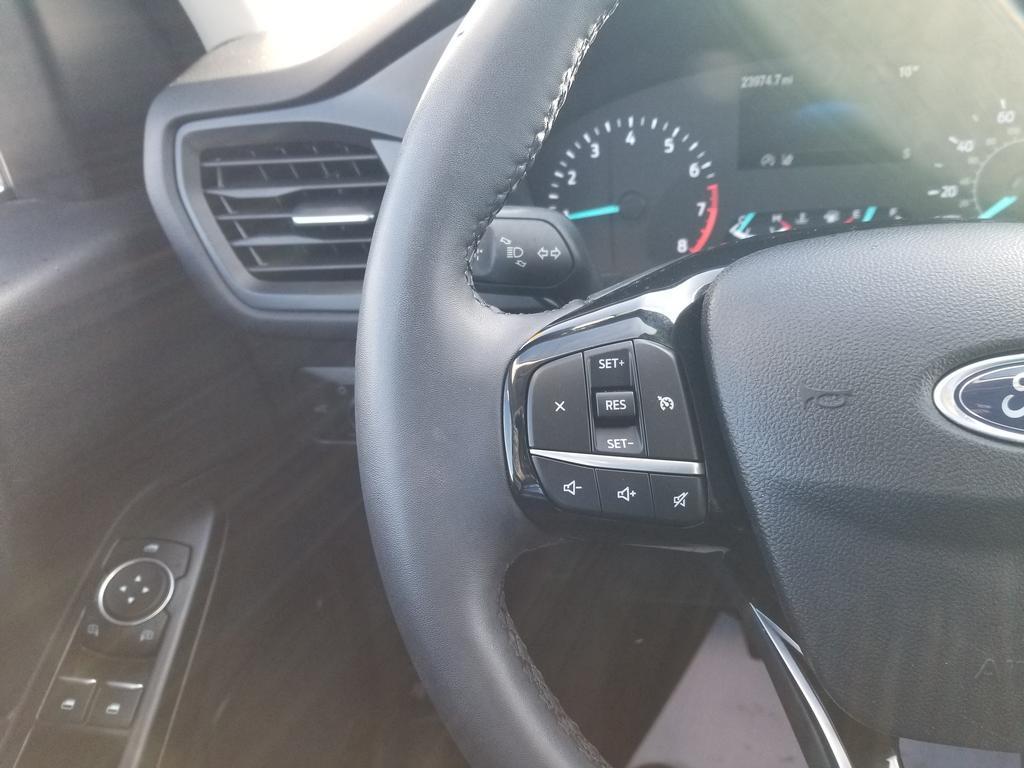 used 2022 Ford Escape car, priced at $20,936