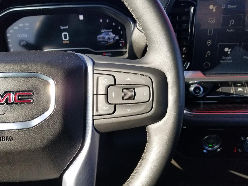 used 2023 GMC Sierra 1500 car, priced at $43,900