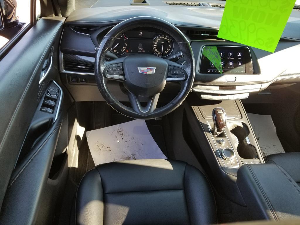 used 2022 Cadillac XT4 car, priced at $30,936