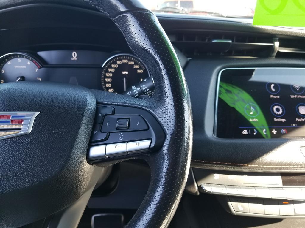 used 2022 Cadillac XT4 car, priced at $30,936