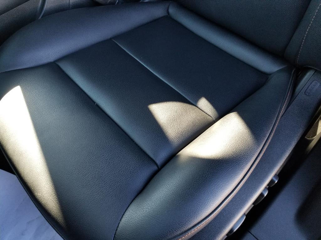 used 2022 Cadillac XT4 car, priced at $30,936