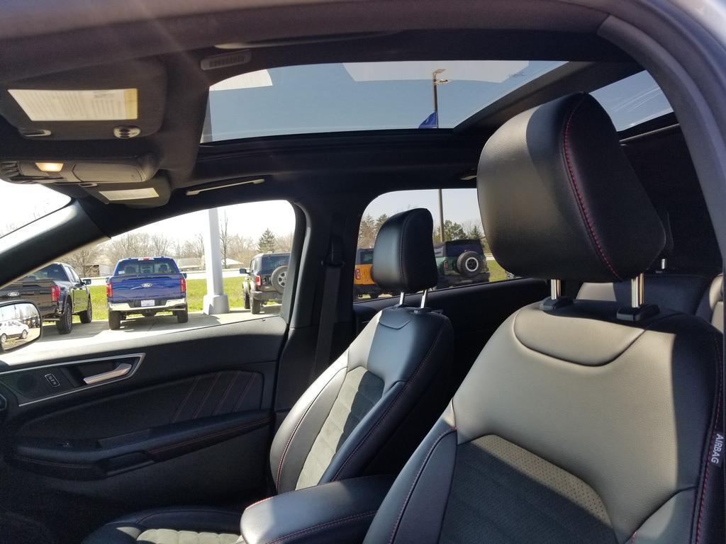 used 2023 Ford Edge car, priced at $26,936