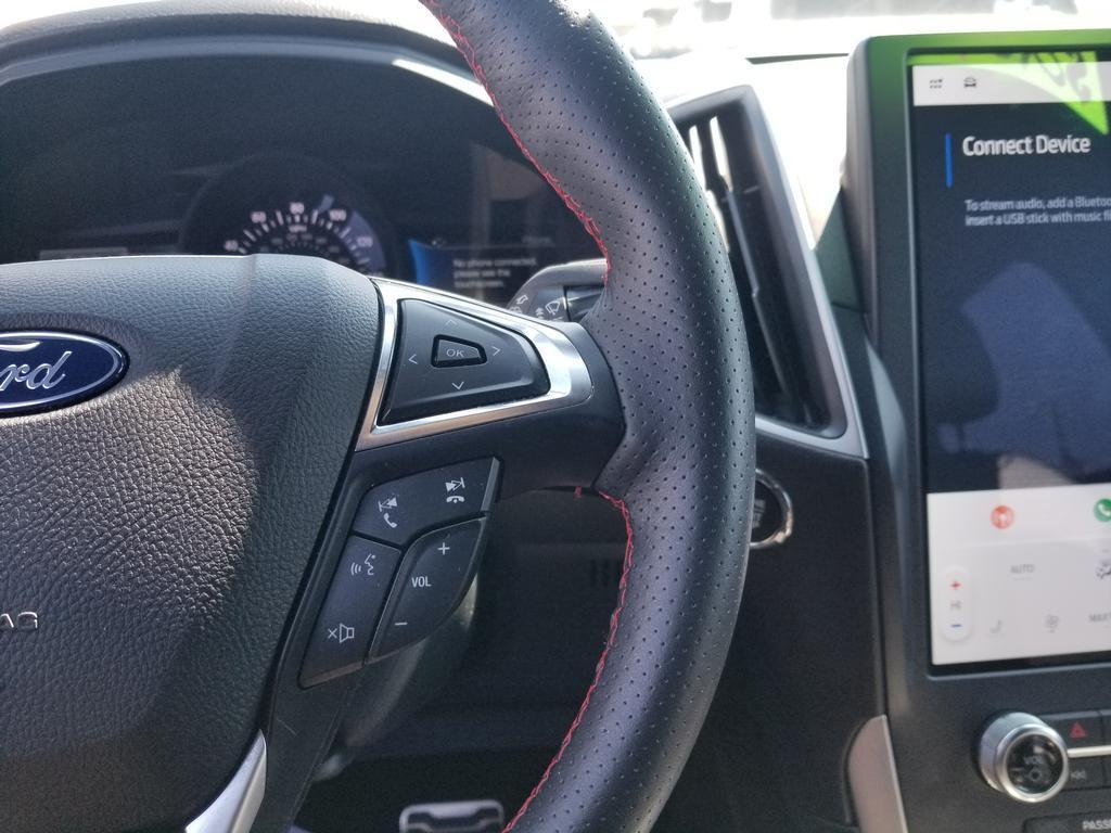 used 2023 Ford Edge car, priced at $26,936