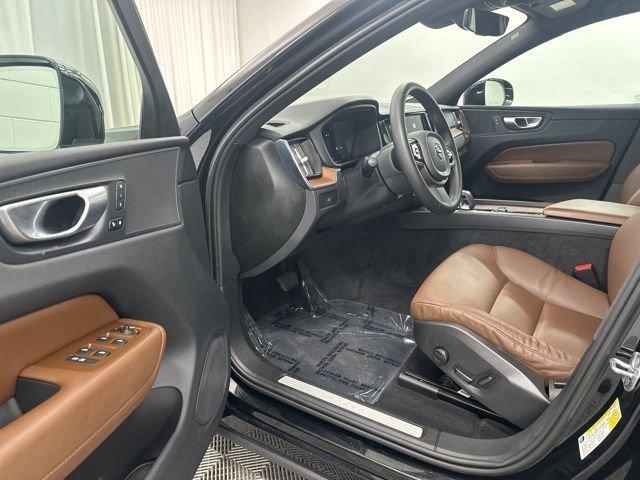 used 2023 Volvo XC60 car, priced at $33,500