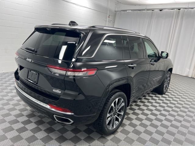 used 2022 Jeep Grand Cherokee car, priced at $35,900