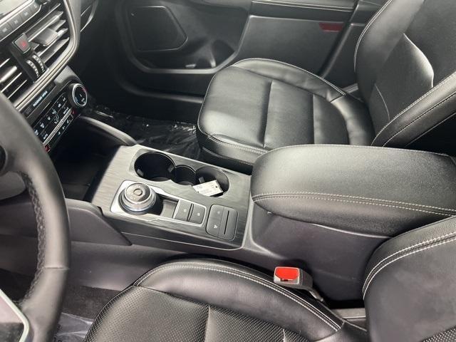 used 2022 Ford Escape car, priced at $20,900