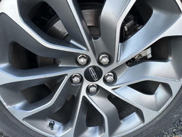 used 2022 Lincoln Nautilus car, priced at $34,900