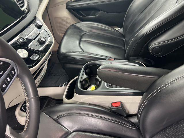 used 2023 Chrysler Pacifica car, priced at $23,299