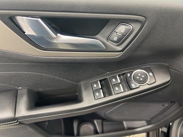 used 2022 Ford Escape car, priced at $22,000