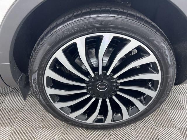 used 2022 Lincoln Nautilus car, priced at $40,899