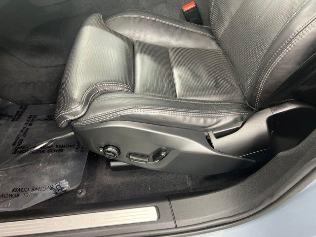 used 2023 Volvo XC60 car, priced at $42,299