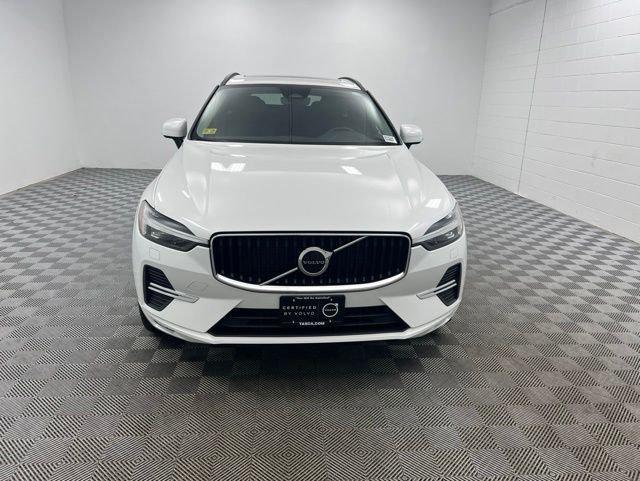 used 2023 Volvo XC60 car, priced at $30,899